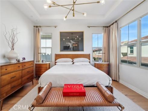 110 Globe , Irvine, CA