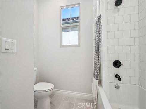 110 Globe , Irvine, CA