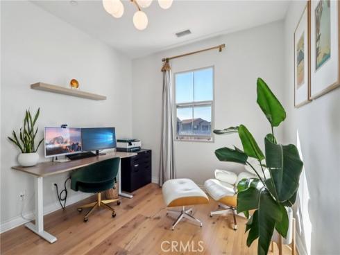 110 Globe , Irvine, CA