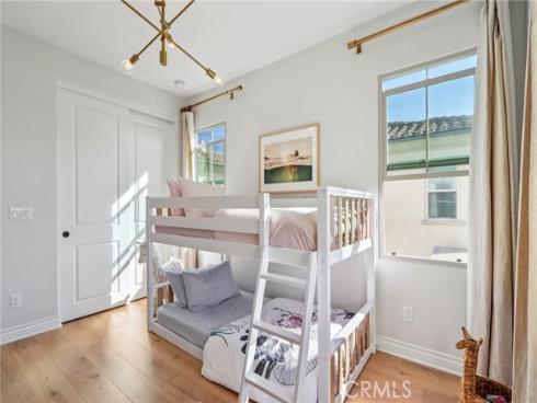 110 Globe , Irvine, CA