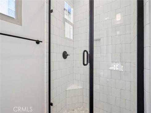 110 Globe , Irvine, CA