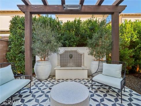 110 Globe , Irvine, CA