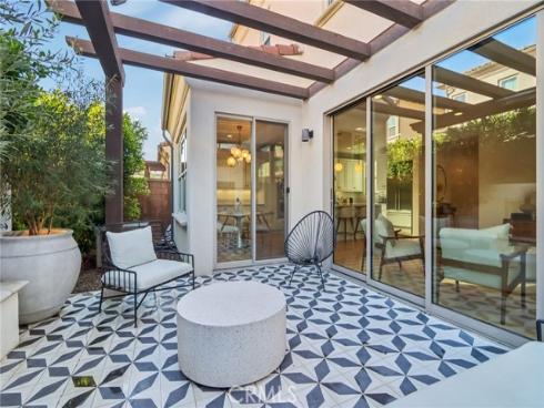 110 Globe , Irvine, CA