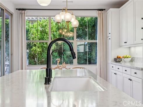 110 Globe , Irvine, CA