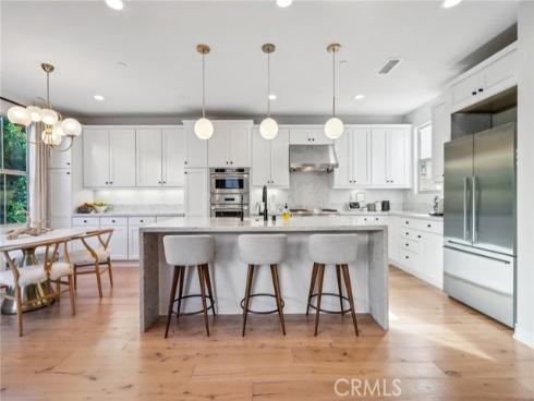 110 Globe , Irvine, CA