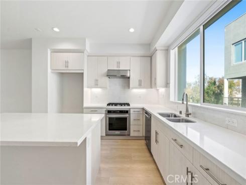 169 Steely , Irvine, CA