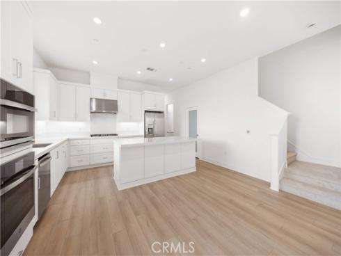 289 Shoveler , Irvine, CA