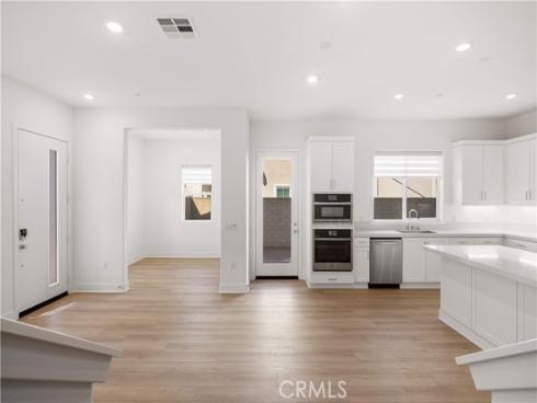 289 Shoveler , Irvine, CA