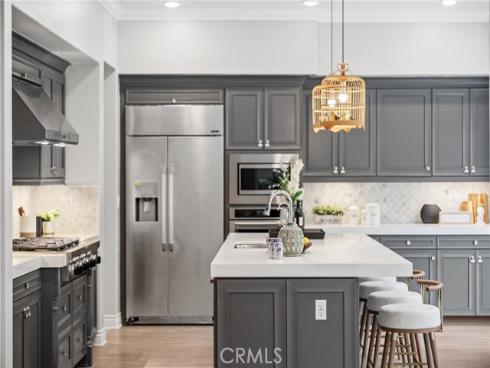 113  Wanderer  , Irvine, CA