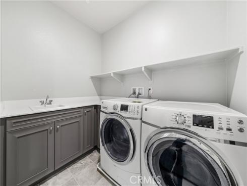 113  Wanderer  , Irvine, CA