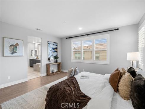 113  Wanderer  , Irvine, CA