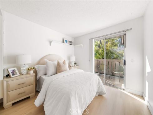 37  Rockwood  , Irvine, CA