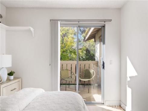 37  Rockwood  , Irvine, CA