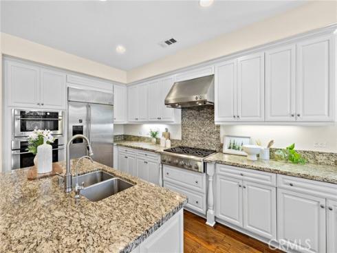 21  Paperbark  , Irvine, CA