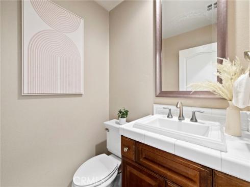 21  Paperbark  , Irvine, CA