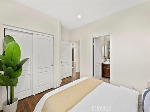 21  Paperbark  , Irvine, CA