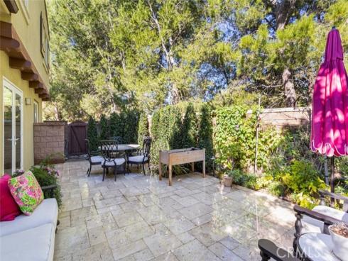 27  Gardenpath  , Irvine, CA