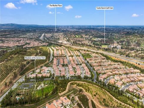 59  Longchamp  , Irvine, CA