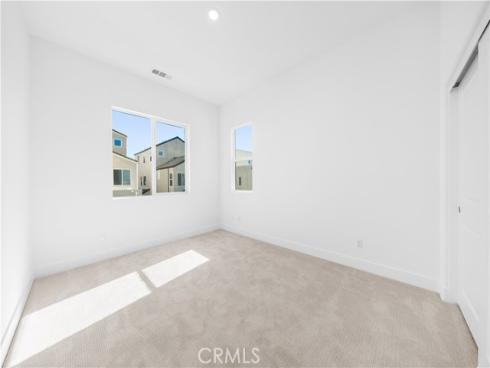 165  Sawbuck  , Irvine, CA