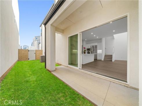 165  Sawbuck  , Irvine, CA