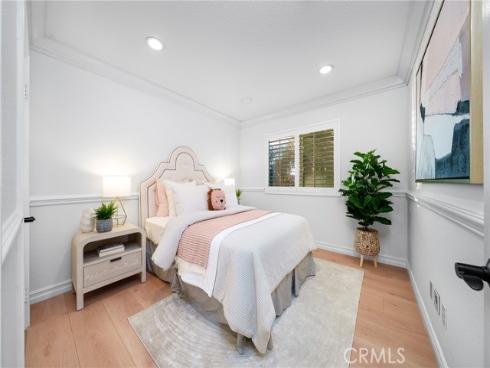 28  Boulder Creek  , Irvine, CA