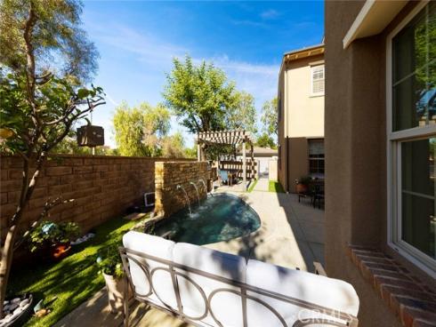 20  Ridge Valley  , Irvine, CA