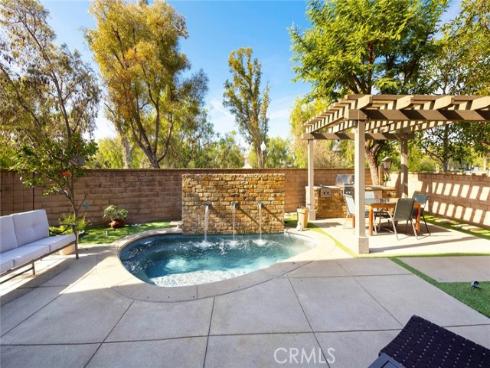 20  Ridge Valley  , Irvine, CA