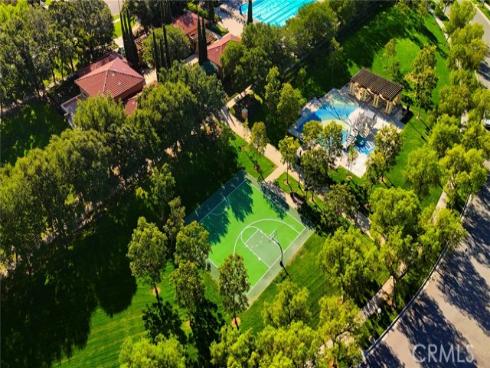 20  Ridge Valley  , Irvine, CA