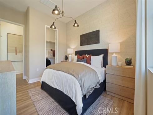 300  Junco  , Irvine, CA