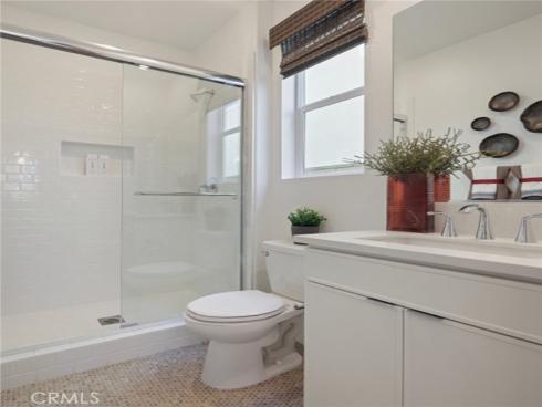 300  Junco  , Irvine, CA