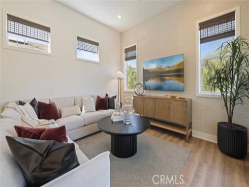 300  Junco  , Irvine, CA