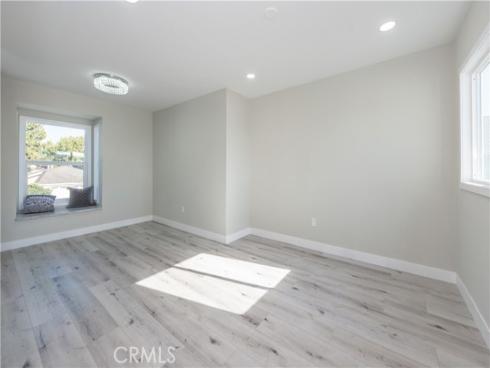 39  Cape Cod  , Irvine, CA