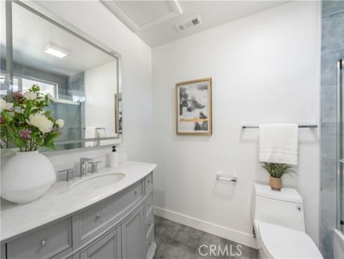 39  Cape Cod  , Irvine, CA