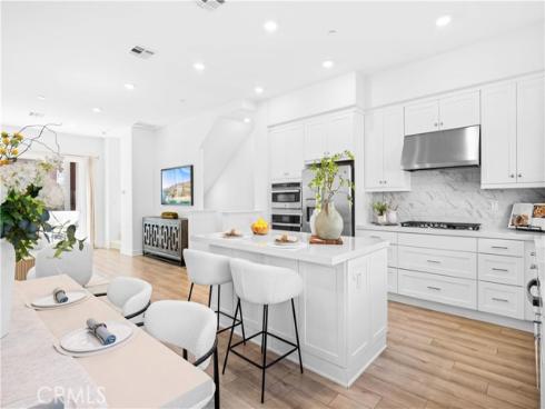 344  Tank  , Irvine, CA