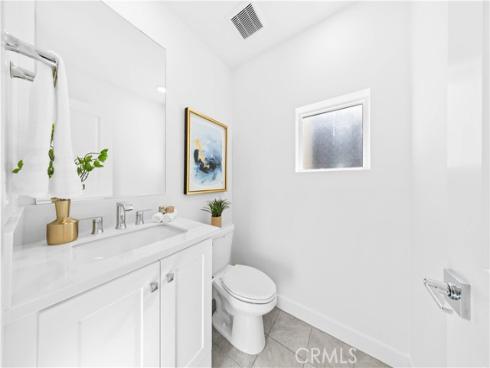 344  Tank  , Irvine, CA