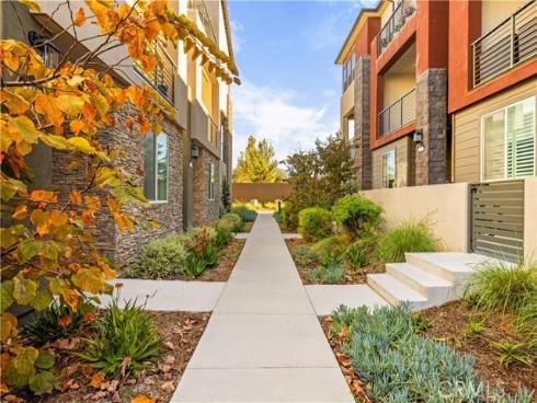 344  Tank  , Irvine, CA