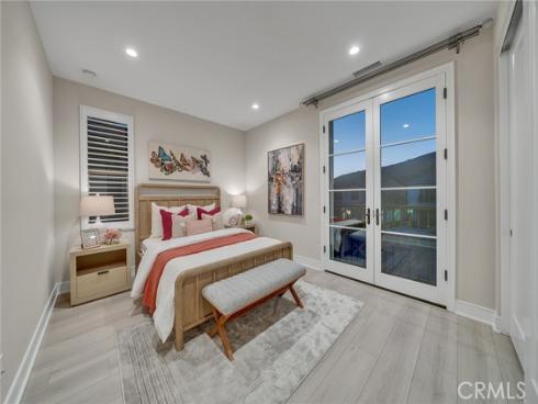 100  Albero  , Irvine, CA