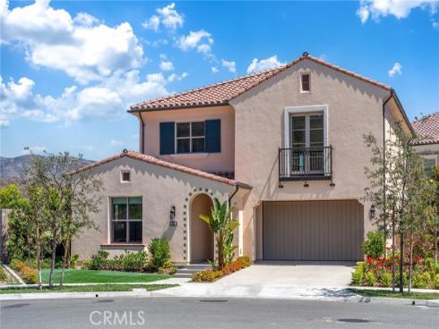 100  Albero  , Irvine, CA