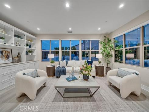 100  Albero  , Irvine, CA