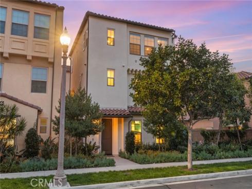 214 Elkhorn , Irvine, CA