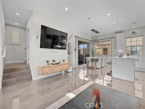 214 Elkhorn , Irvine, CA