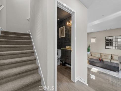 214 Elkhorn , Irvine, CA