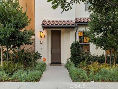 214 Elkhorn , Irvine, CA