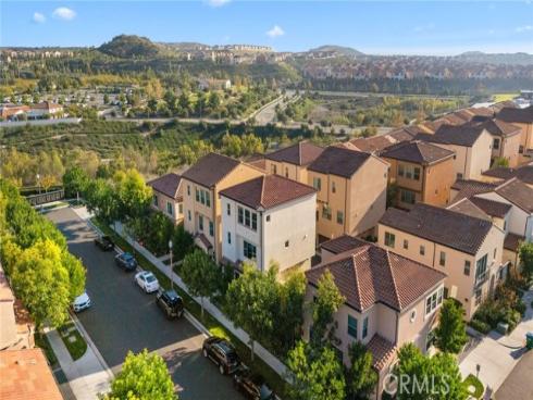 214 Elkhorn , Irvine, CA