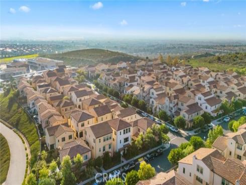 214 Elkhorn , Irvine, CA