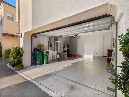 214 Elkhorn , Irvine, CA