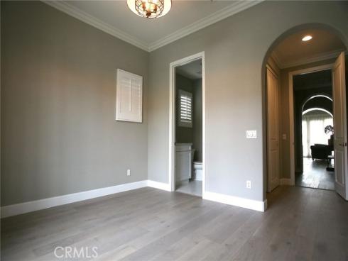 120  Long Fence  , Irvine, CA