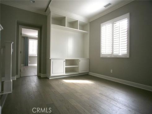 120  Long Fence  , Irvine, CA