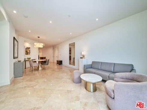 5072  Scholarship  505D , Irvine, CA