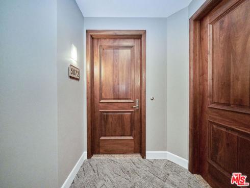 5072  Scholarship  505D , Irvine, CA